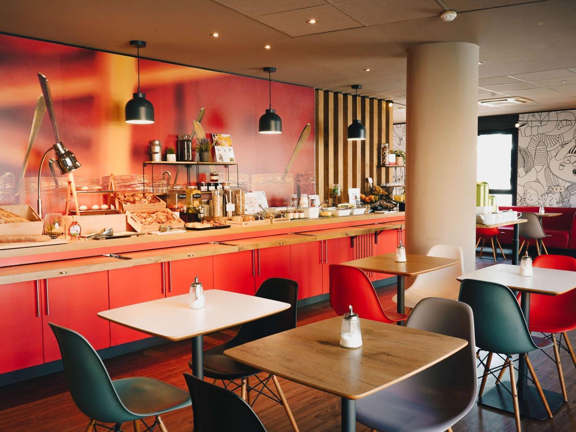 Ibis Annecy Centre Vieille Ville Ngoại thất bức ảnh
