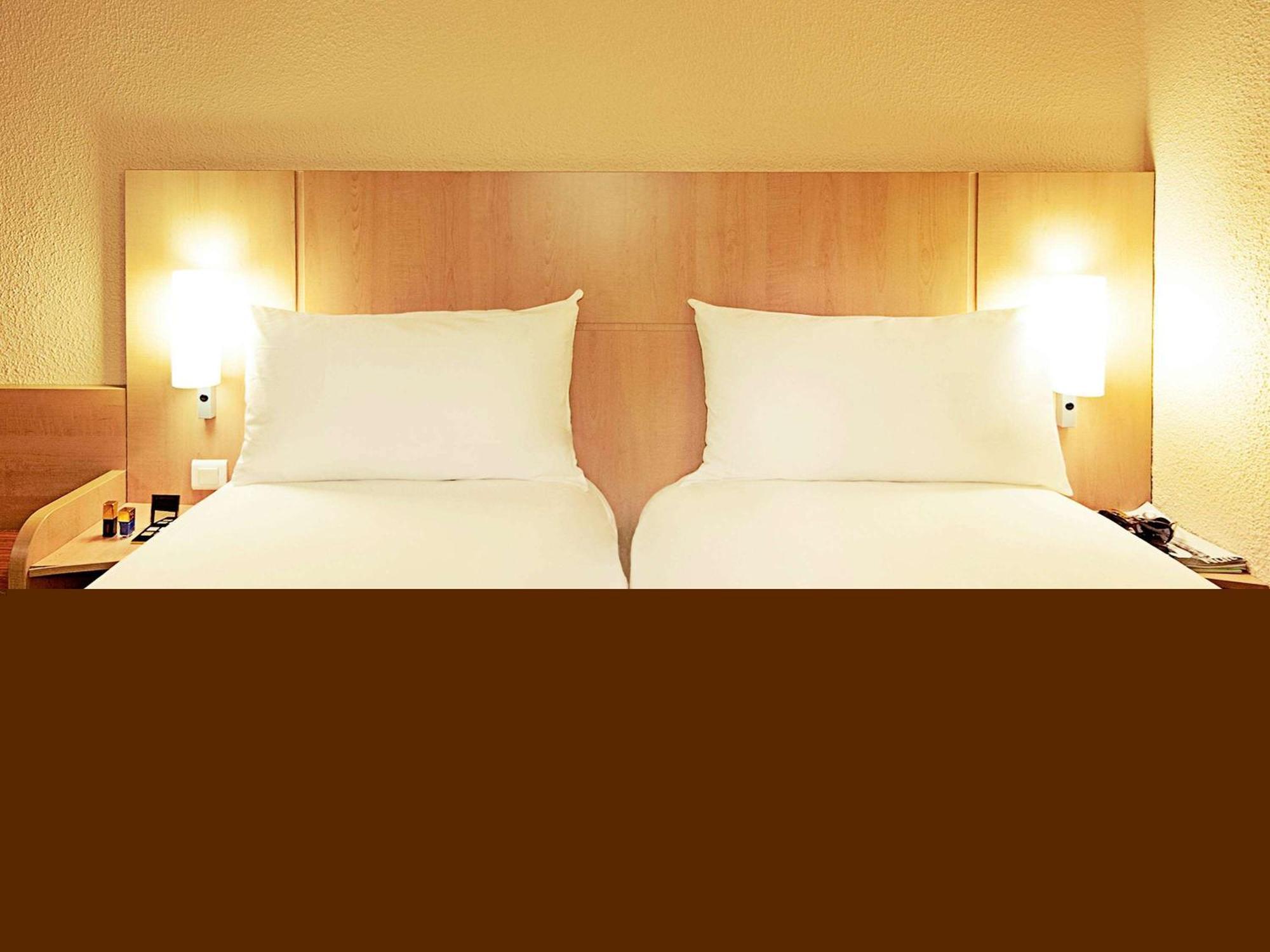Ibis Annecy Centre Vieille Ville Ngoại thất bức ảnh